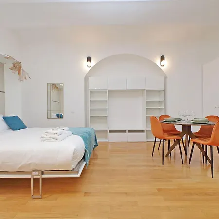 Modern Flat In Termini Station Apartamento