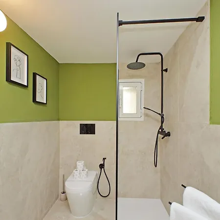Modern Flat In Termini Station * 로마