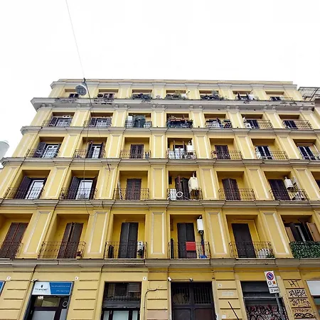 Modern Flat In Termini Station Apartman *